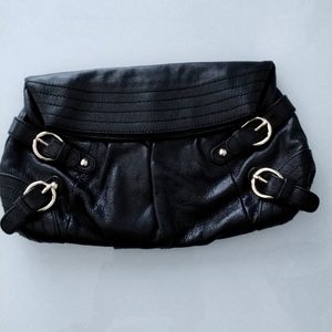 Hype vintage black clutch